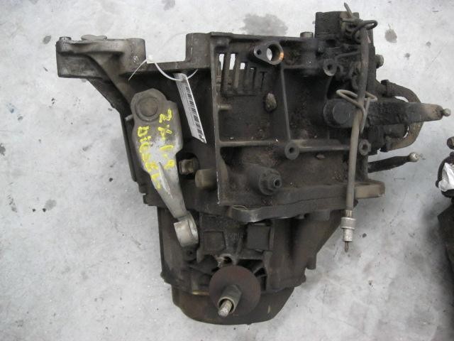 Mechaniczna skrzynia biegów w komplecie do Peugeot 405 I 15B
