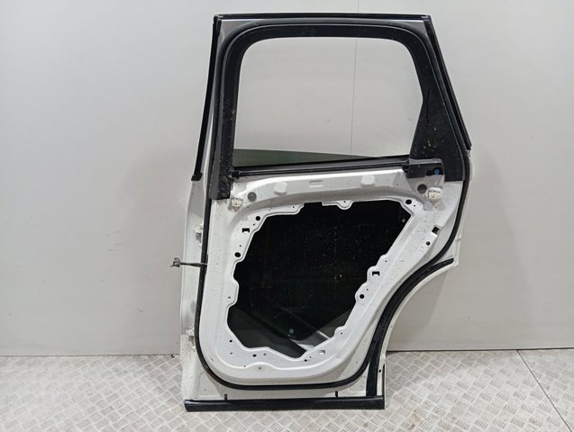 32399082 Volvo Drzwi tylne prawe
