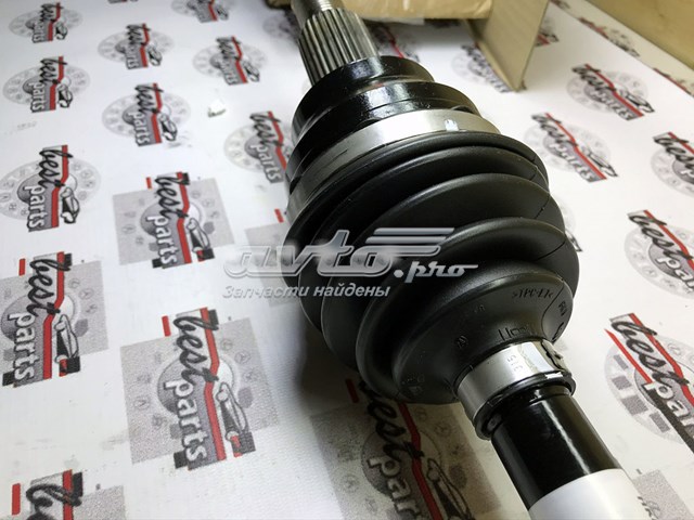Półoś napędowa przednia lewa LR092740 Land Rover