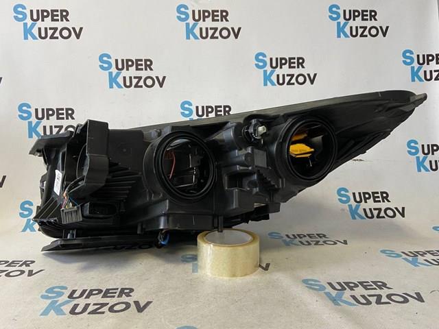 Do koszyka GJ5Z13008G Ford Reflektor prawy