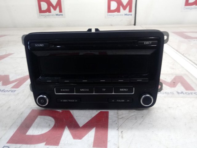 Radioodtwarzacz (radio AM/FM) do Volkswagen Passat B7 362