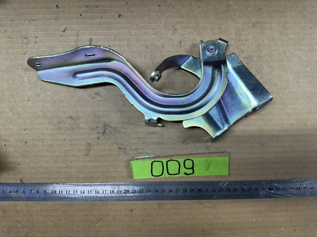 FP5037286 FPS Zawias maski prawy