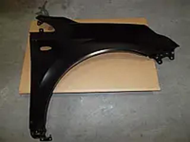  Błotnik przedni prawy SsangYong Actyon 