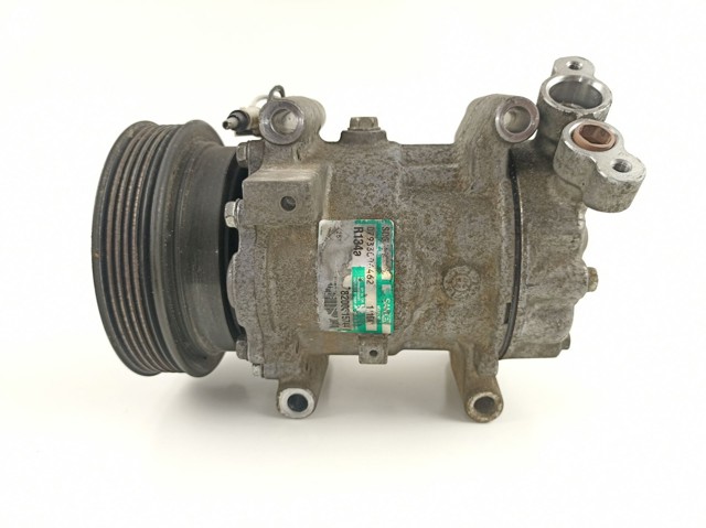 Sprężarka klimatyzacji 8200315744 Nissan/Infiniti
