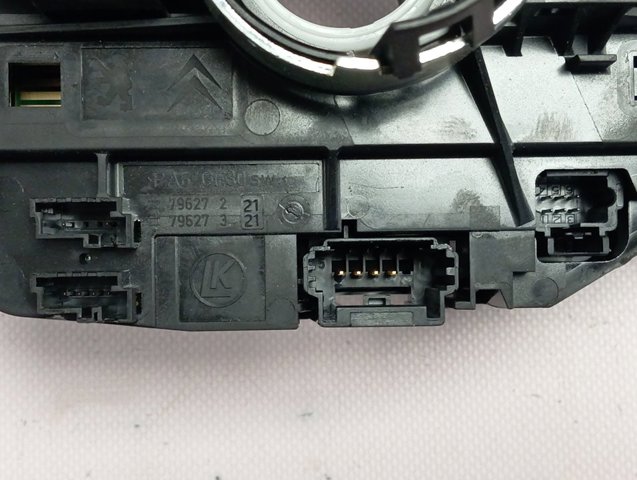 Przełącznik zespolony, w komplecie 98312569ZD Peugeot/Citroen
