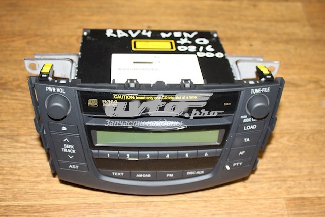 8612042280 Toyota radio (radio am/fm)