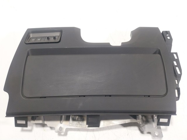 Poduszka powietrzna (AIRBAG) kierowcy, zabezpieczenie kolan LR026034 Land Rover
