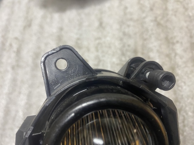 13367140 General Motors Lampa przeciwmgielna lewa