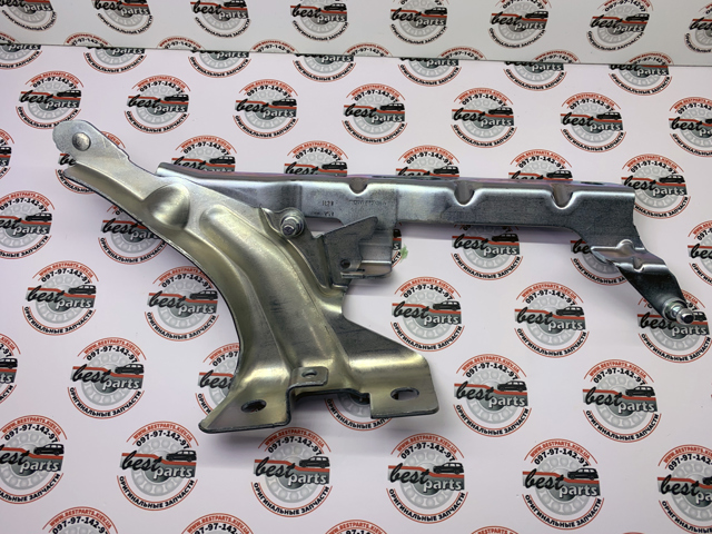 Zawias maski prawy Volvo 31352879 cena, od 111,09 USD