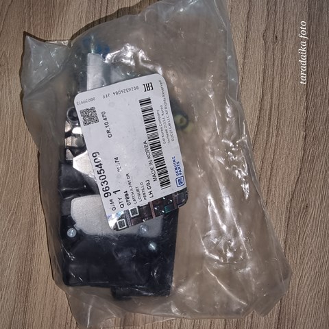 Zamek drzwi przednich lewych do Daewoo Nubira I J10, J15