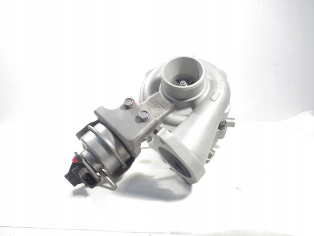 4947701610 Mitsubishi Turbina