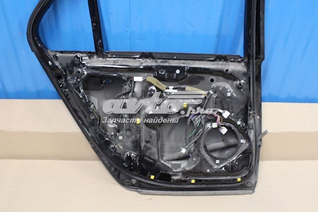 Drzwi tylne lewe do Lexus LS  UCF30