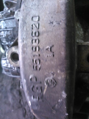 Mechaniczna skrzynia biegów w komplecie 55561599 Opel
