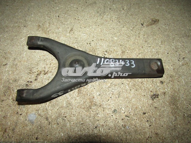 Do koszyka Widełki sprzęgła Nissan Maxima  A33