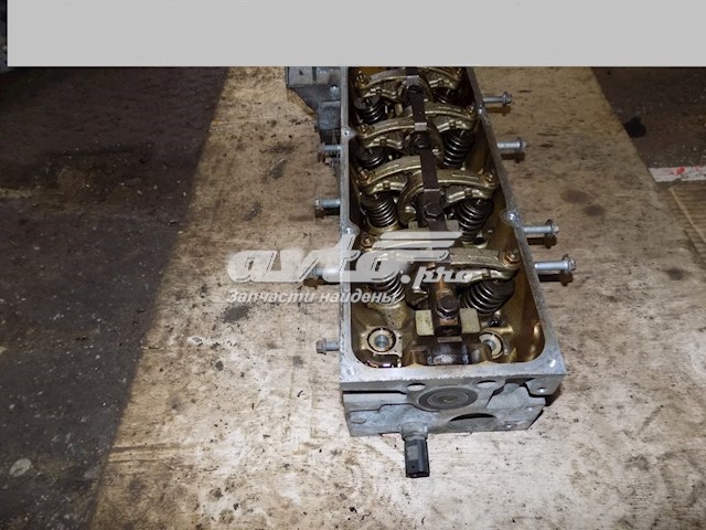 Do koszyka Głowica cylindrów ВАЗ LARGUS  