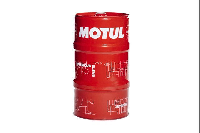 Olej do silnika Motul 812304 cena, od 110,46 USD
