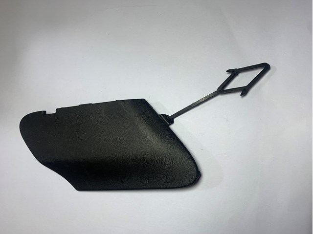 Do koszyka 13285997 General Motors Zaślepka haku holowniczego zderzaka przednia