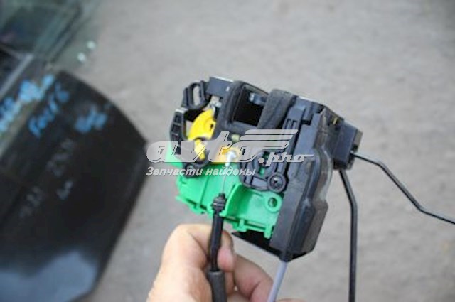 Zamek drzwi przednich lewych Hyundai SOLARIS I sedana (SBR11) (2011 - 2017) cena, od 214,70 USD