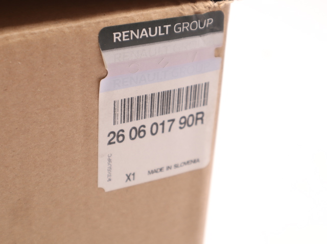 Reflektor lewy Renault (RVI) 260601790R