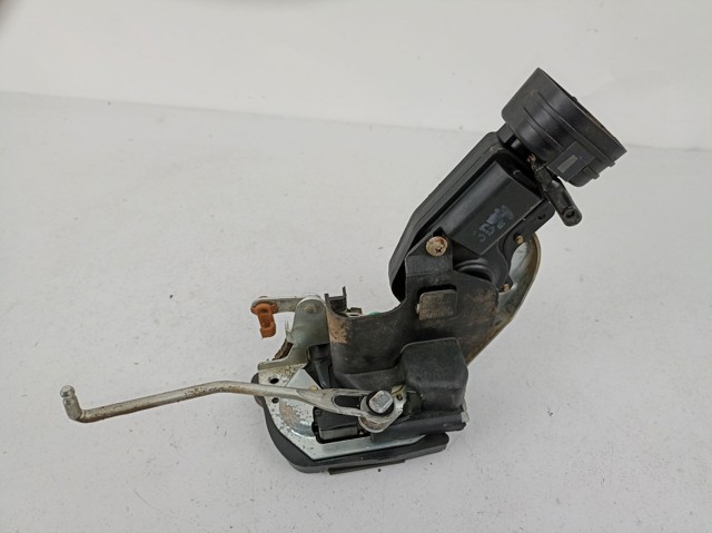  Suzuki 8230165D11000