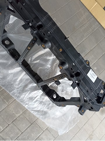 Osłona chłodnicy pionowa (panel mocowania reflektorów) FPS FP4421200 cena, od 57,21 USD