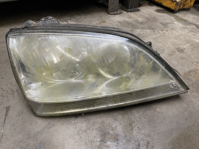 Reflektor prawy Hyundai/Kia 921023E060 cena, od 132,94 USD