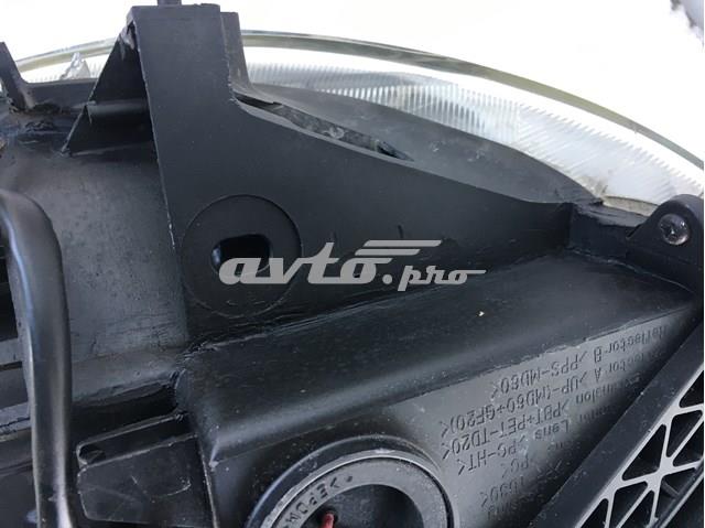 84001AJ100 Subaru Reflektor prawy