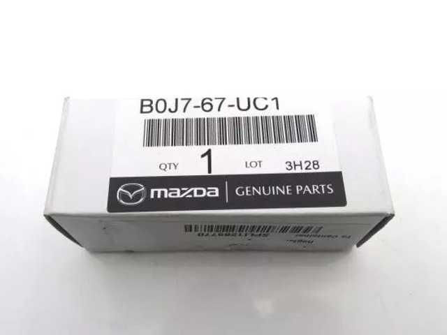 Czujnik parkowania przedni boczny B0J767UC1 Mazda