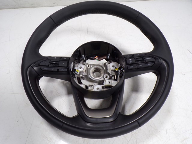 Kierownica Toyota Yaris CROSS