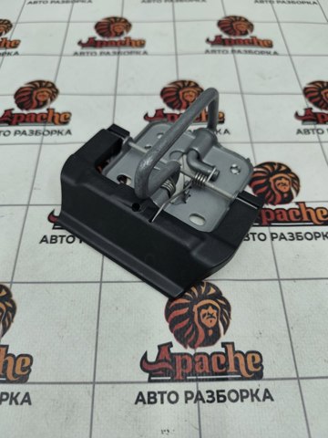 Zaczep zamka drzwi przednich VAG 5NA823186D
