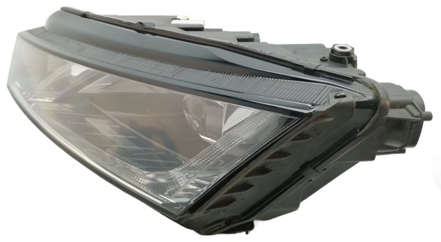 Do koszyka Reflektor lewy Skoda Octavia IV A8 NX3, NN3, PV3