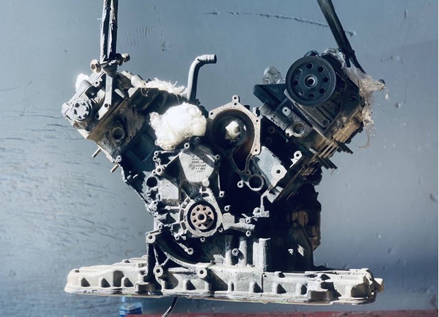 Silnik w komplecie do Audi A8 D3 4E2, 4E8