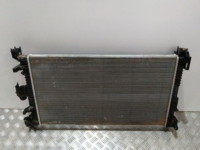 Chłodnica silnika Renault (RVI) 214105803R cena, od 211,19 USD