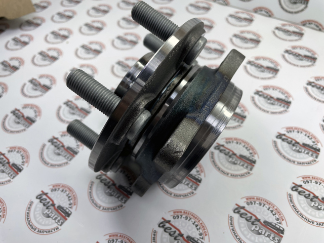 Piasta przednia Land Rover LR179002 cena, od 189,05 USD