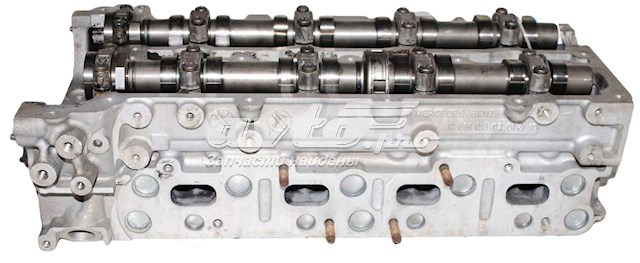 Głowica cylindrów A6510101120 Mercedes