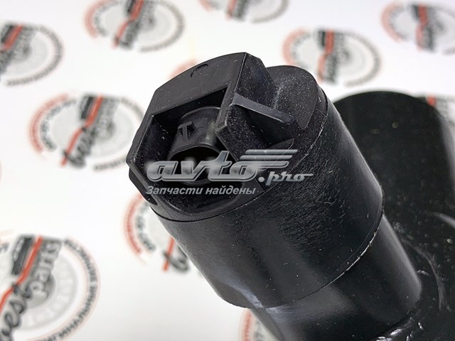 Amortyzator przedni prawy Volvo 32269549 cena, od 630,99 USD