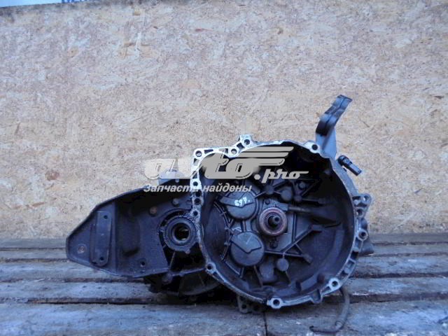 Mechaniczna skrzynia biegów w komplecie P30616141 Volvo