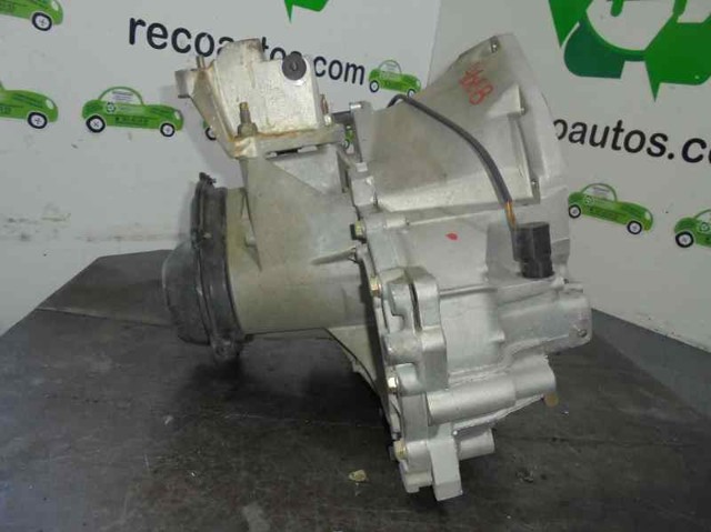 Do koszyka Mechaniczna skrzynia biegów w komplecie Ford Fiesta COURIER J5S, J3S