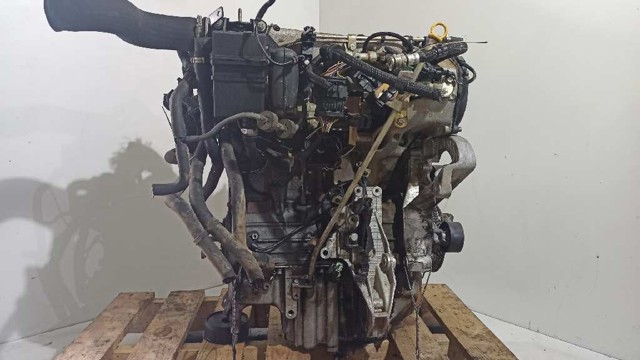 Silnik w komplecie do Alfa Romeo 146  930