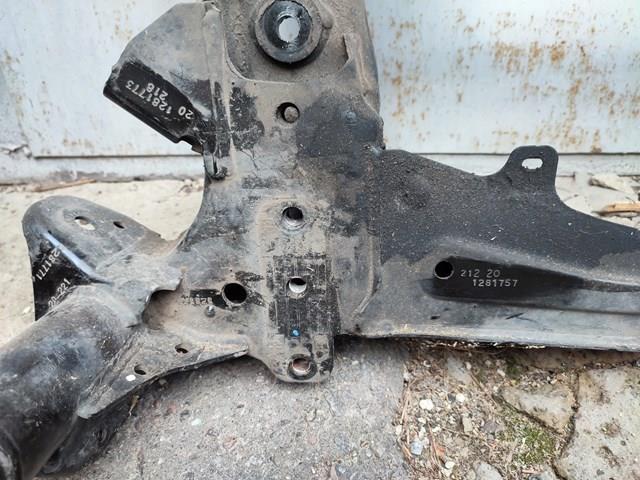 6884852 BMW Korpus osi przedniej