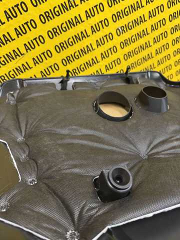 PX01102F0A Mazda Pokrywa silnika dekoracyjna