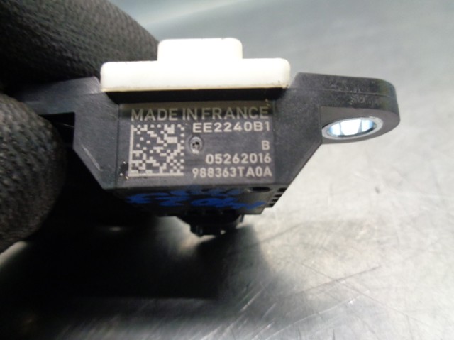 Do koszyka 988363TA0A Renault (RVI) Czujnik AIRBAG przedni