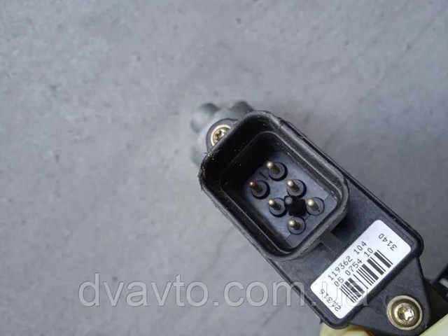 0130821789 Mitsubishi Silniczek podnośnika szyby drzwi tylnych lewych