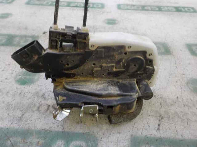 Do koszyka Zamek drzwi tylnych lewych Nissan X-Trail  T31