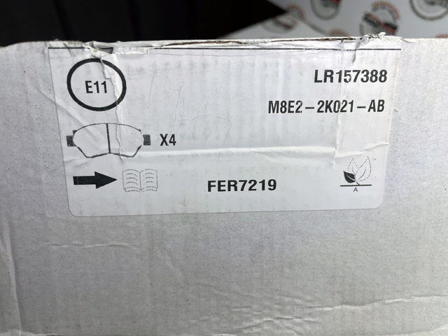 Klocki hamulcowe przednie tarczowe Land Rover LR157388 cena, od 197,54 USD