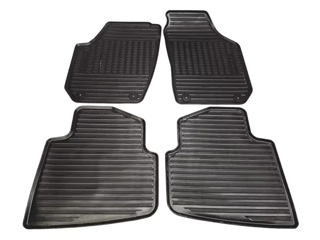 Dywaniki przód+tył, komplet Skoda Roomster minivan (5J7) (2006 - 2015) cena, od 69,75 USD