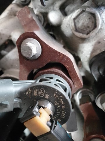 Do koszyka LR073710 Land Rover Wtryskiwacz paliwa