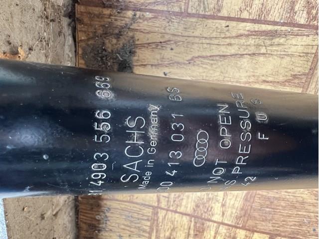 Do koszyka 8D0413031BS VAG Amortyzator przedni