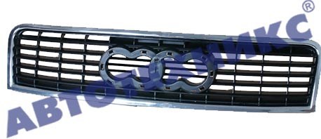  Atrapa chłodnicy Audi A4 