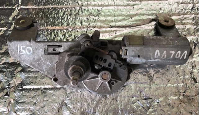 Silniczek wycieraczki tylnej szyby do Volvo V40  VW